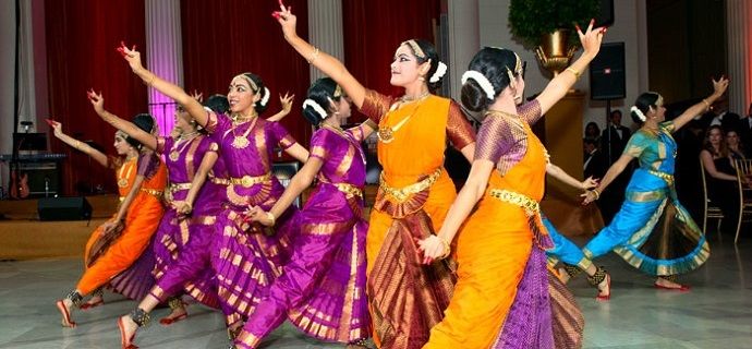 Bollywood: красочные мероприятия в индийском стиле