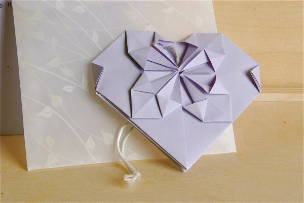 DIY-Origami-Wedding-Save-The-Date