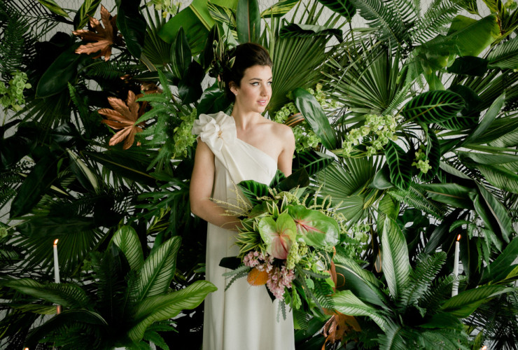 Свадебное вдохновение: Минималистичный дизайн в тропическом стиле
