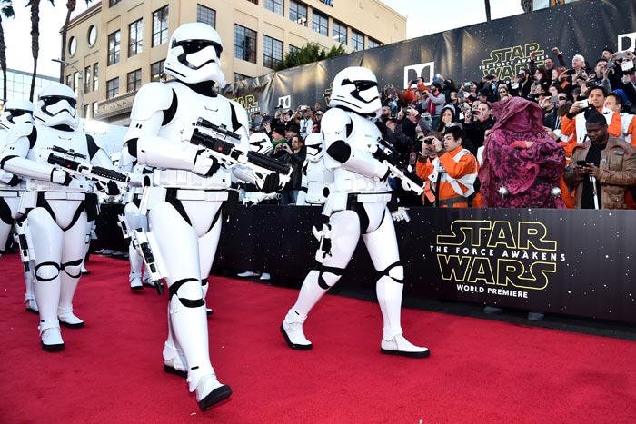 Голливудский шик на премьере «Star Wars: The Force Awakens»