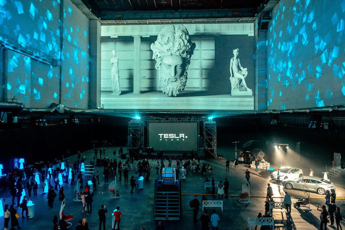 Российская event-площадка Tesla Place попадет на страницы Книги рекордов