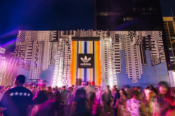 Фанатам бесплатно от Adidas: Музыкальный фестиваль Destination в Сан-Диего