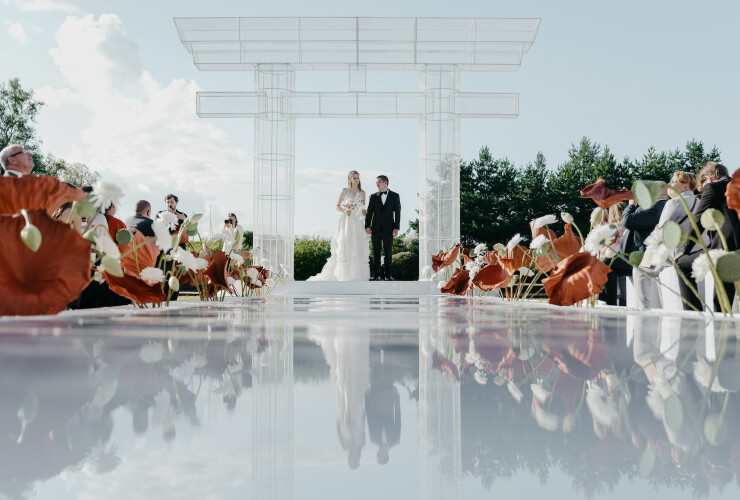 Первая свадьба с AR-эффектом от агентства FEERIQUE: Ворота Тории и цветущая сакура на церемонии