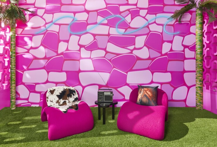 Airbnb-Barbie-DreamhouseAudio-Lounge