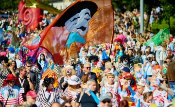Лучшие кейсы с премии «Событие Года»: победитель в номинации «Лучший городской праздник». Уличный фестиваль клоунов «Карандаш-фест»